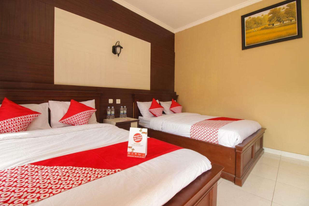 Oyo 820 Abad Baru Hotel Pangandaran Ngoại thất bức ảnh